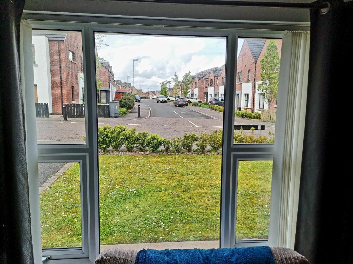 Modern 3 bedroom semi detached home Limavady Eksteriør billede